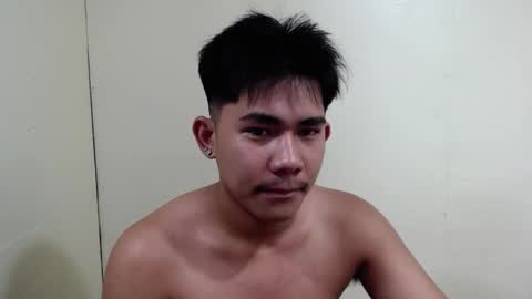 Snapshot of urcutie_asianboy chatting on September 23, 6:57 am KEN online show from September 23, 6:57 am