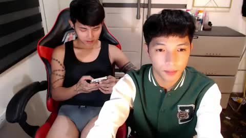 Ethan online show from April 20, 6:10 pm