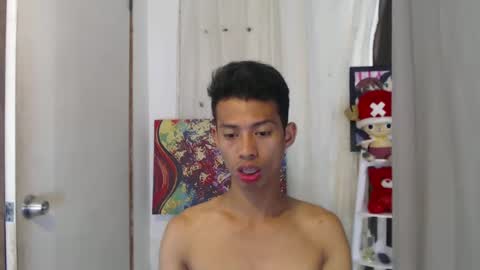 Snapshot of urhotfuckingass chatting on January 3, 8:54 am richard online show from January 3, 8:54 am