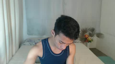 Snapshot of urhotfuckingass chatting on January 15, 12:36 pm richard online show from January 15, 12:36 pm