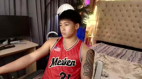 ander online show from June 8, 5:47 pm