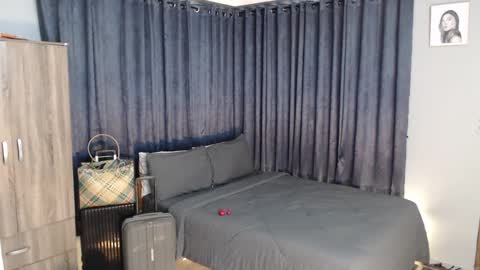 Mel online show from January 17, 11:17 am