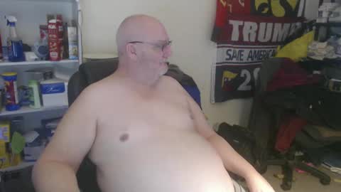 Eric online show from February 9, 3:22 am