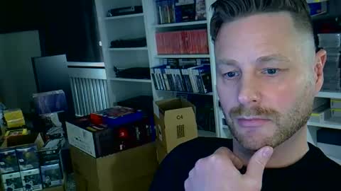 uwvvlvip online show from March 7, 9:56 pm