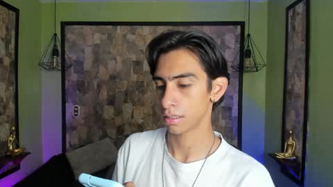 Snapshot of uyukie chatting on October 13, 11:27 am UYUKIE online show from October 13, 11:27 am