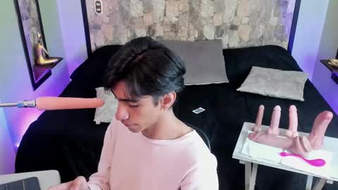 Snapshot of uyukie chatting on October 3, 1:38 pm UYUKIE online show from October 3, 1:38 pm