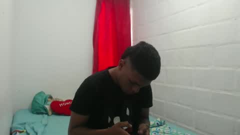 val_sex02 online show from February 4, 12:55 pm
