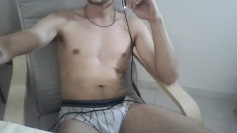 valdivar__ online show from July 5, 1:29 pm