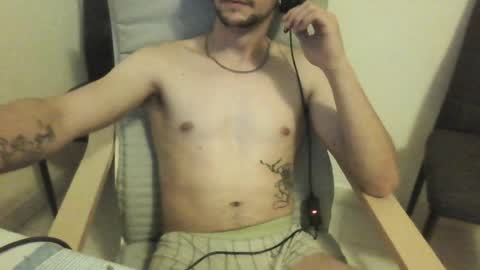 valdivar__ online show from June 25, 2:36 am