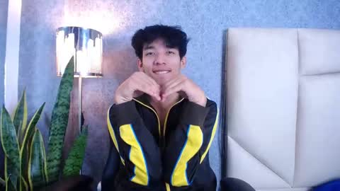 Snapshot of valenorlerot chatting on October 9, 2:11 pm Valenor online show from October 9, 2:11 pm