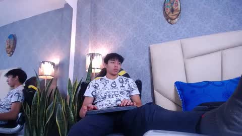 Snapshot of valenorlerot chatting on October 6, 5:34 am Valenor online show from October 6, 5:34 am