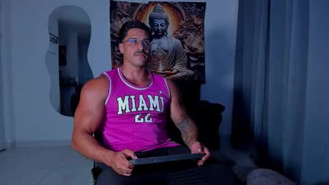    online show from November 20, 10:08 pm