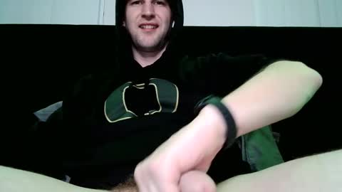 vanillaniceeee online show from December 16, 7:15 am