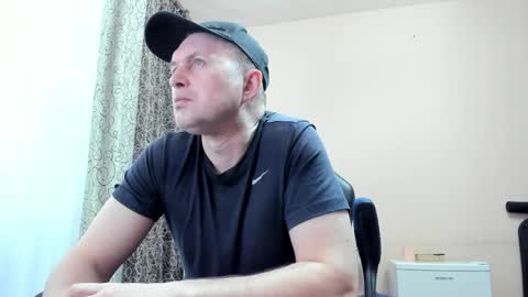 vano_822 online show from April 10, 6:53 am