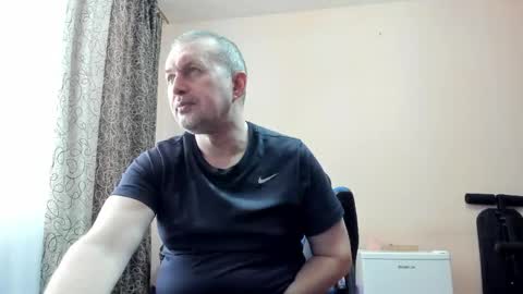 vano_822 online show from April 14, 8:47 am