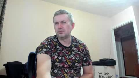 Snapshot of vano_822 chatting on October 13, 9:32 pm vano_822 online show from October 13, 9:32 pm