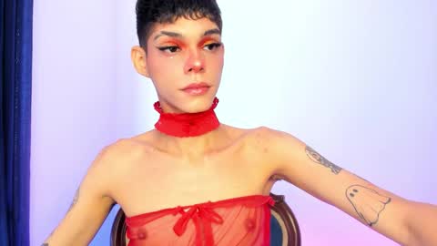 Snapshot of varya_ferreira chatting on October 25, 6:20 pm  Varya Ferreira - independent model  online show from October 25, 6:20 pm
