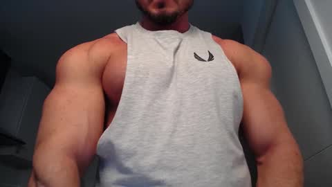Snapshot of vecinito_ctb chatting on February 9, 12:30 pm Toni Martins online show from February 9, 12:30 pm