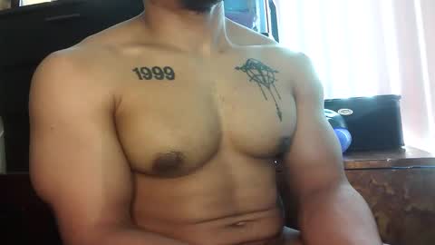 Vegas Love online show from March 28, 8:53 pm