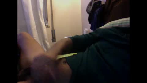 ven1977 online show from December 21, 5:32 pm