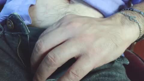 Erik online show from September 25, 8:02 am