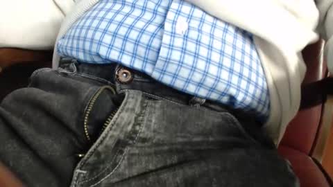 Erik online show from February 22, 9:56 am