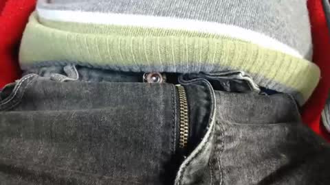 Erik online show from December 19, 8:24 am