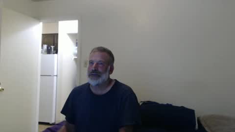 Snapshot of veryveryhairmanindenver chatting on October 8, 12:15 am hairy man online show from October 8, 12:15 am