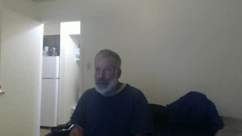 Snapshot of veryveryhairmanindenver chatting on October 9, 12:15 am hairy man online show from October 9, 12:15 am