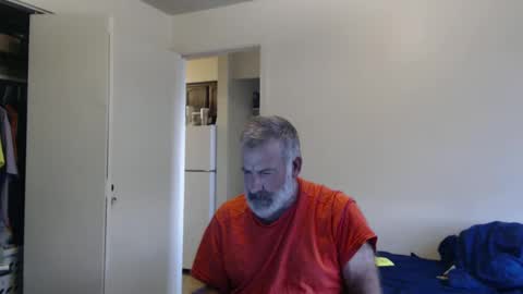 Snapshot of veryveryhairmanindenver chatting on September 25, 12:31 am hairy man online show from September 25, 12:31 am