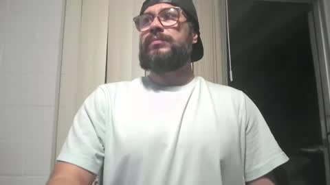 Snapshot of vesturelove chatting on September 21, 4:34 am vesturelove online show from September 21, 4:34 am