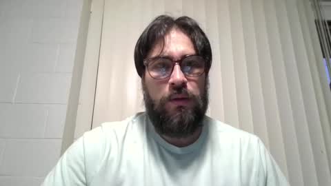 Snapshot of vesturelove chatting on September 27, 1:58 am vesturelove online show from September 27, 1:58 am