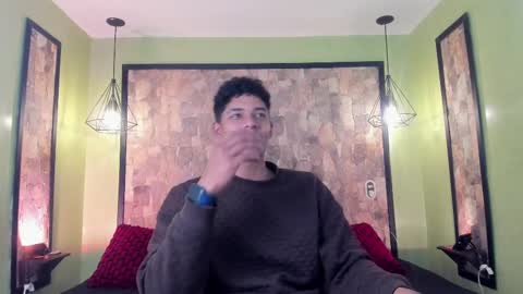 Snapshot of victorycassus chatting on March 11, 4:10 am Victory online show from March 11, 4:10 am