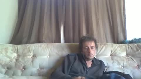 Snapshot of vids1977 chatting on October 8, 10:03 pm vids1977 online show from October 8, 10:03 pm