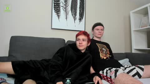 Snapshot of viego_pattel chatting on December 17, 5:36 pm Viego Pattel online show from December 17, 5:36 pm