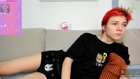 Snapshot of viego_pattel chatting on December 29, 5:01 pm Viego Pattel online show from December 29, 5:01 pm