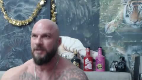 viking online show from April 7, 6:19 pm