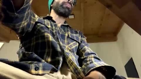 Viking Independent model online show from February 20, 9:33 am