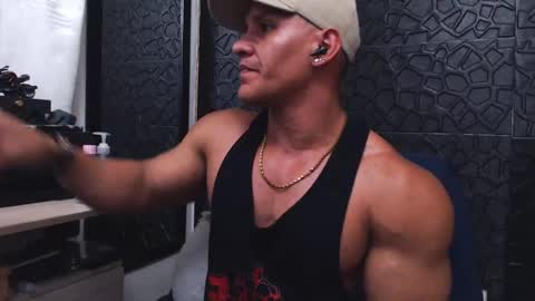 Viktor Herrera online show from October 3, 5:29 pm