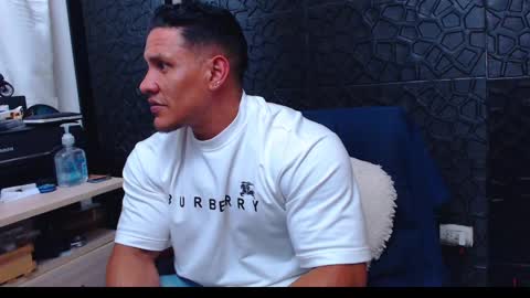 Viktor Herrera online show from January 26, 5:02 am