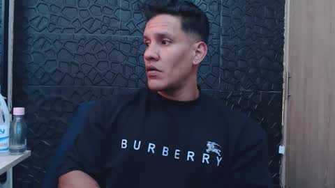 Viktor Herrera online show from January 5, 6:55 pm