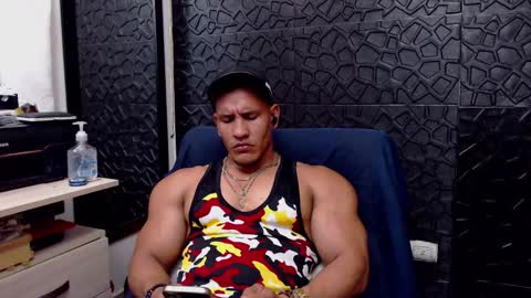 Viktor Herrera online show from February 20, 5:18 pm