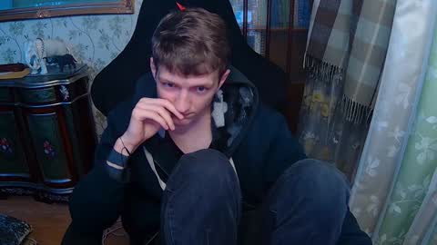 Snapshot of vince__dice chatting on January 16, 8:03 pm Dimoooooon online show from January 16, 8:03 pm