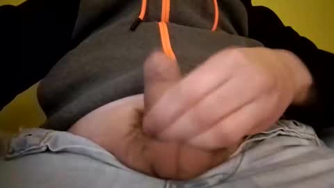 Snapshot of vince_wet chatting on December 5, 12:11 pm Vince online show from December 5, 12:11 pm