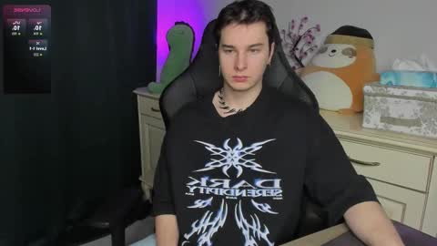 Vincent Strong online show from January 14, 8:30 am