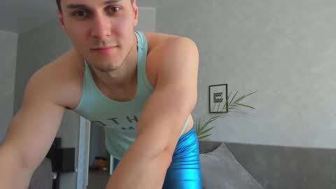 Vincent.  uncut 18cm online show from March 10, 1:39 pm