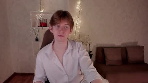 Snapshot of vincentpotts chatting on September 19, 6:47 am Vincent online show from September 19, 6:47 am