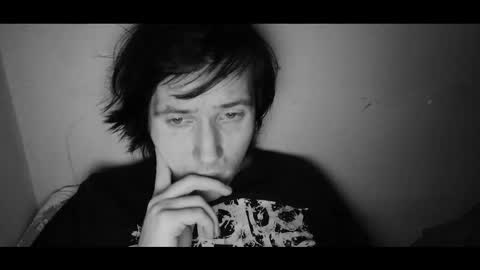 vitiligoboyy online show from March 6, 4:09 am