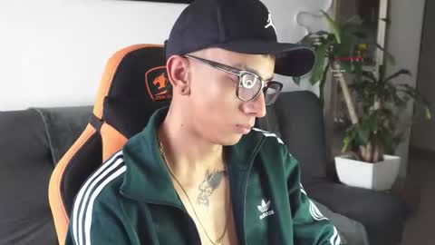 VITO BENZ online show from October 27, 12:07 pm