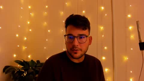 Snapshot of vito_ferrero chatting on December 2, 11:05 pm Vito Ferrer online show from December 2, 11:05 pm